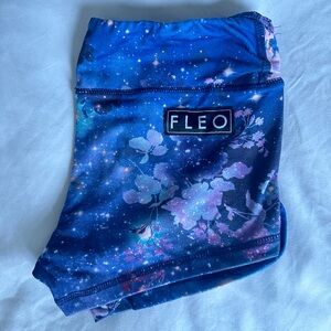 Fleo Shorts